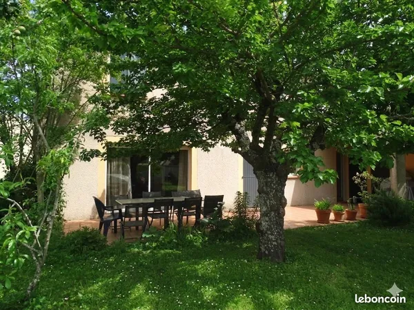 Maison 6 pièces 158m2 avec piscine