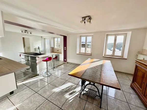Maison Familiale F6 Habitable de Suite à Ronchamp