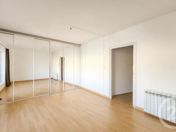 Appartement 3 pièces 100 m²