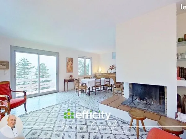 Villa 8 pièces 184 m²