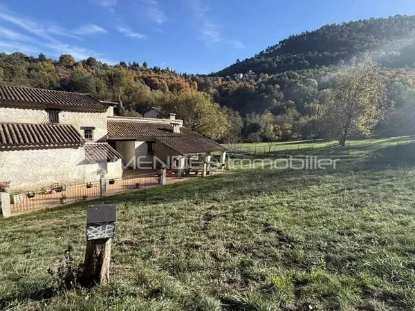 MAISON INVIDUELLE CHARMANTE PLEINE DE CONFORT ET NATURE
