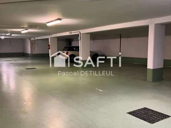 GARCHES - Buzenval Parking