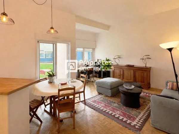 75015 Paris - Profession libérale - Appartement T3 - Rez-de-jardin