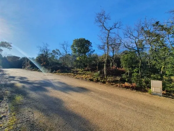 Terrain 1471 m²