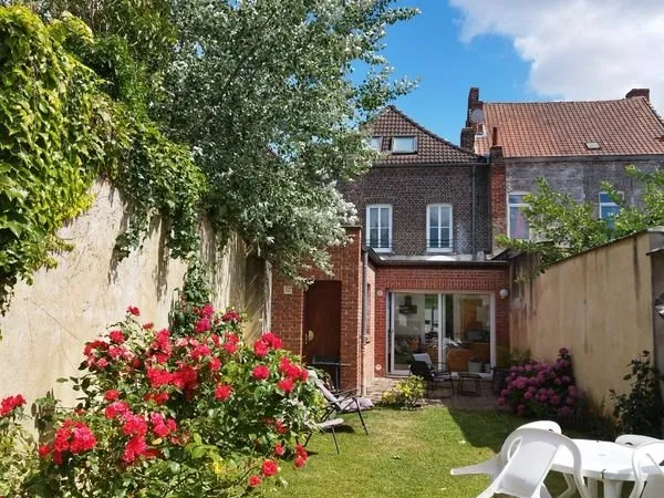 Espace de vie partagé pour personnes seules
