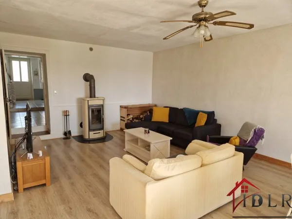 Maison 3 pièces 144 m²