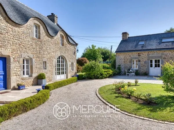 En exclusivité, Jullouville, maison en pierre