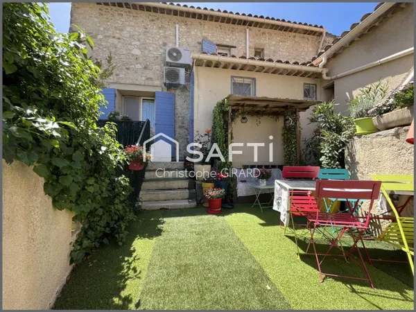 Maison de village avec Terrasses et Dépendance