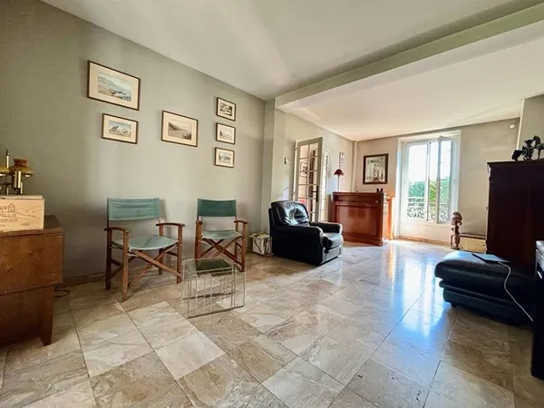 Maison 5 chambres - Corbeil Essonnes