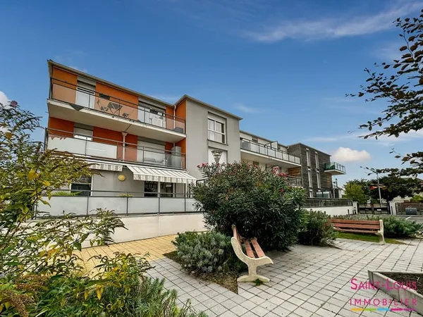 Appartement Grand 2 pièces avec terrasse ensoleillé