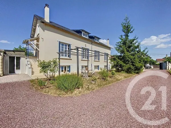 Maison 6 pièces 150 m²