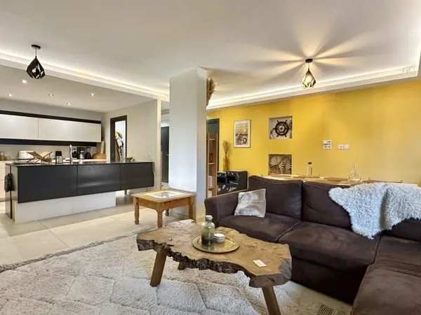 Appartement Annecy 4 pièces 125m2 (habitables)