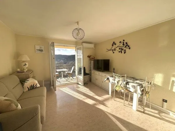 Studio 1 pièce 23 m²