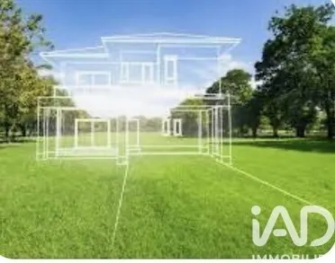 Terrain 715 m²