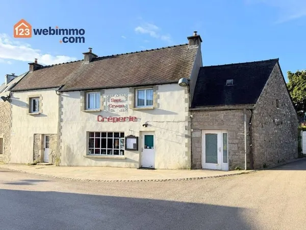 Local commercial 4 pièces 265 m²