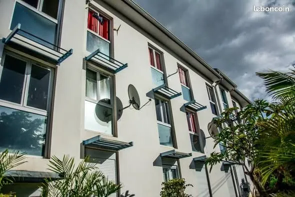 🏡 Studio meublé 100% rénové - 17 m² - Moufia (Saint-Denis)