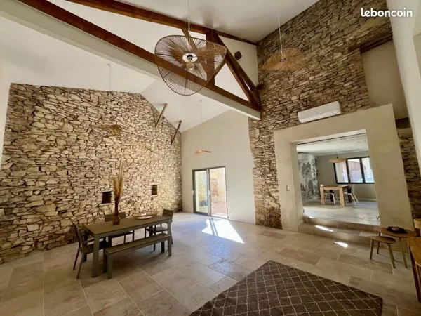Maison 5 pièces 186 m²