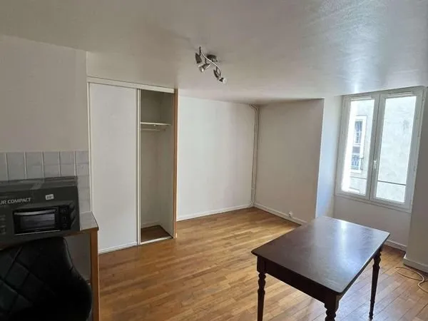 Studio 1 pièce 23 m²