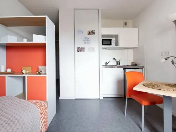 Studio 1 pièce 19 m²