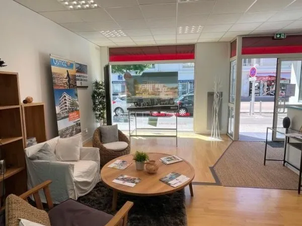 Local commercial 87 m²