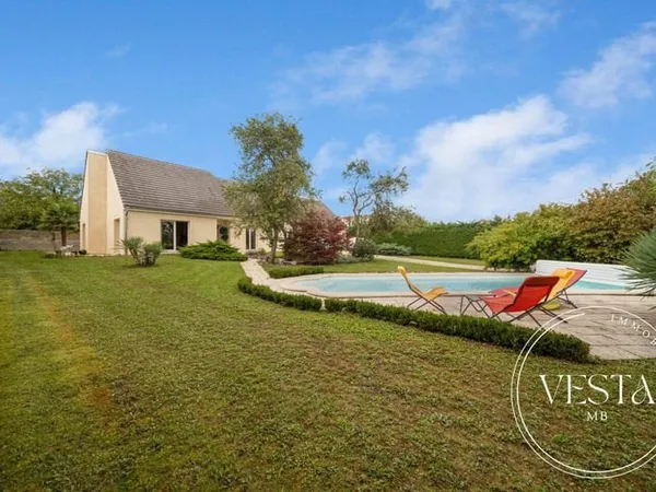 Maison de plain-pied 5 pièces 133 m²