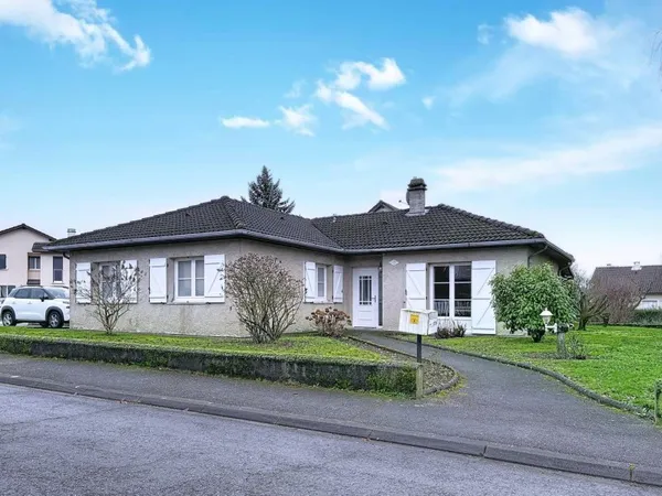 Une belle maison de plain pied au calme à Bertrange