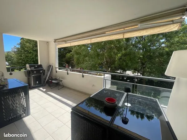 Appartement T3 de 66 m² avec terrasse - Quartier Mazargues