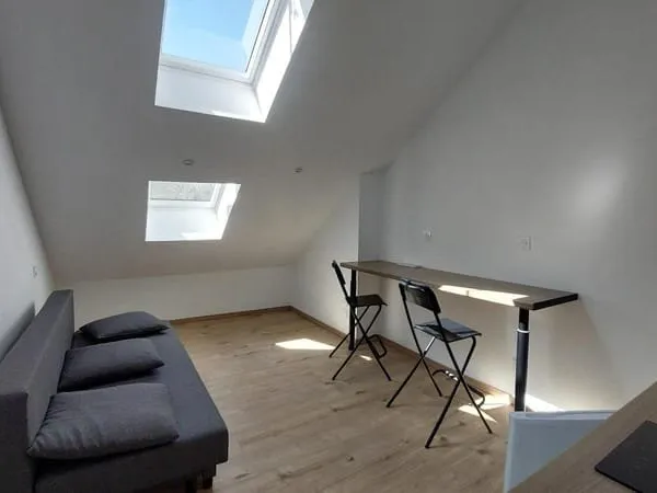 Studio 1 pièce 13 m²