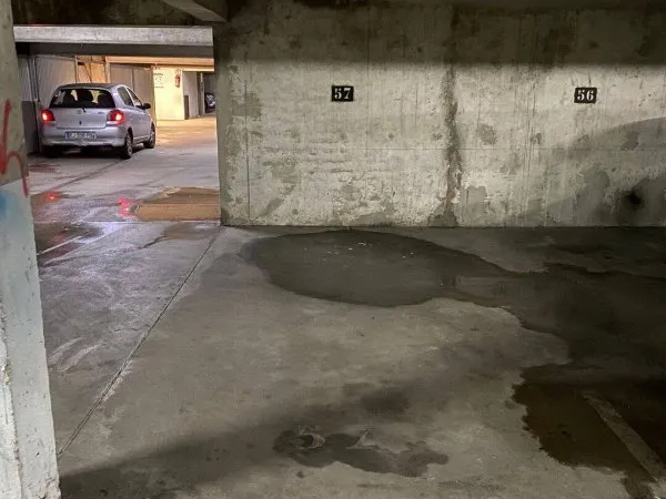 Parking 12 m²