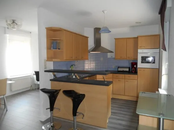 APPARTEMENT F2 MEUBLE