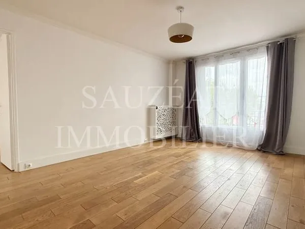 Bagneux - Appartement 4 pièces - Au pied du métro 4 et 15
