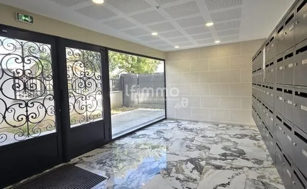 Appartement 4 pièces 77 m²