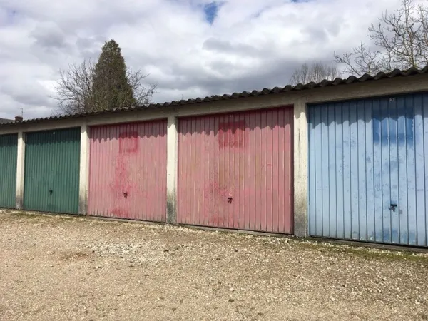 Box / garage Montargis 15 m2