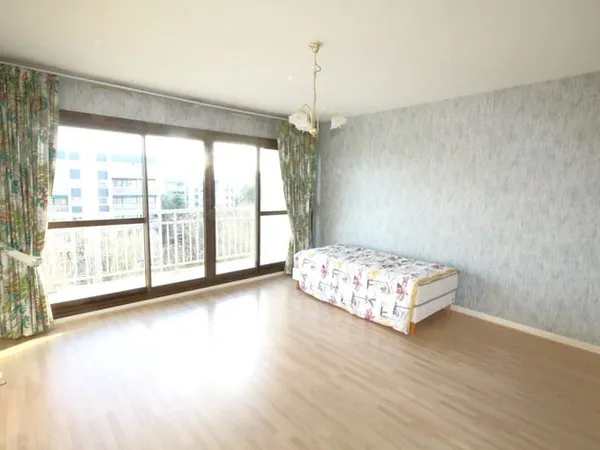 Appartement 2 pièces Vélizy quartier Louvois