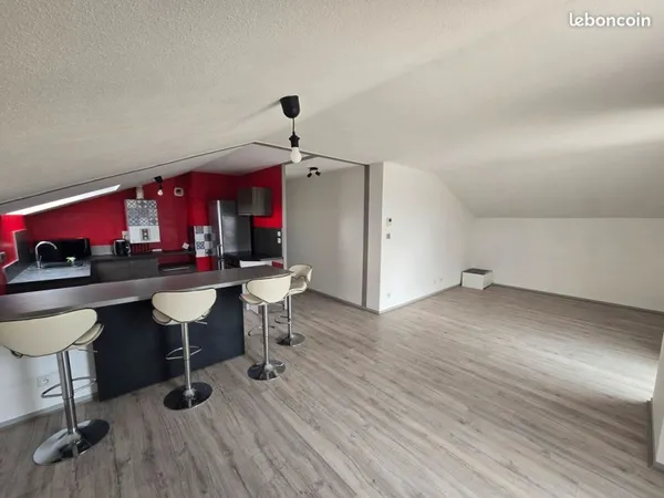 Sancé - Bel appartement T3 lumineux avec garage