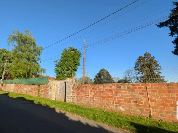 Terrain 773 m²