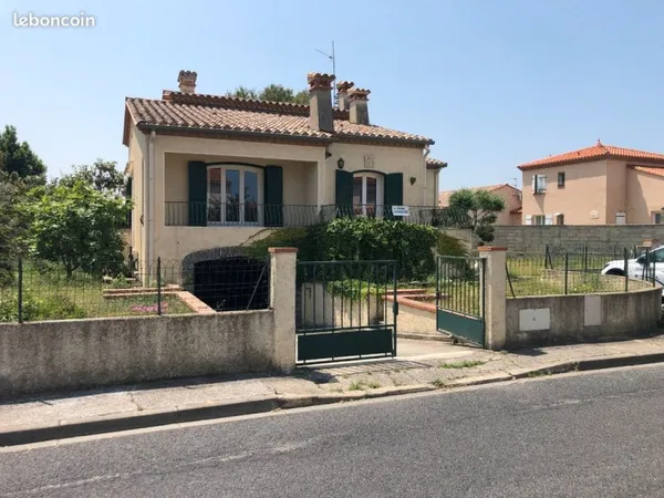 Villa 4 faces au Boulou
