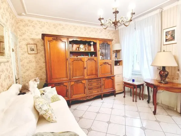 Emplacement privilégié en plein coeur d'Orsay - Le Guichet ! Appartement 48m²