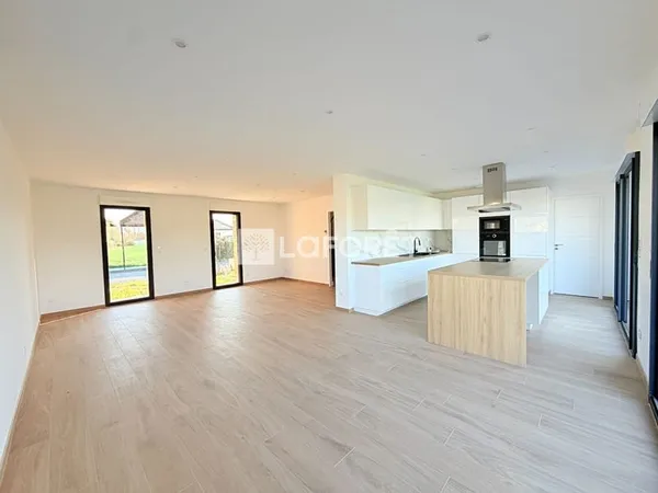 Maison neuve individuelle sur 850m² de terrain