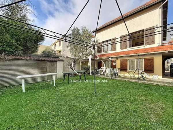 Maison Villejuif 5 pièce(s) 135 m2