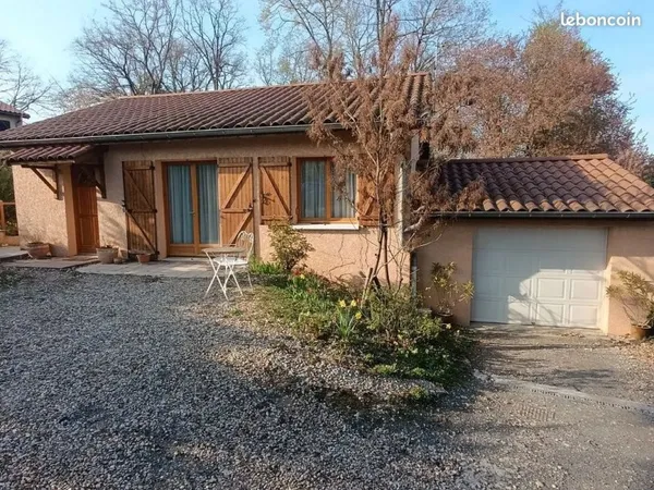 Maison plain-pied 69m² - Terrain 1025m² - Gare à pied - Calme - Non mitoyenne