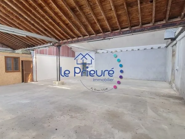Local commercial 170 m²