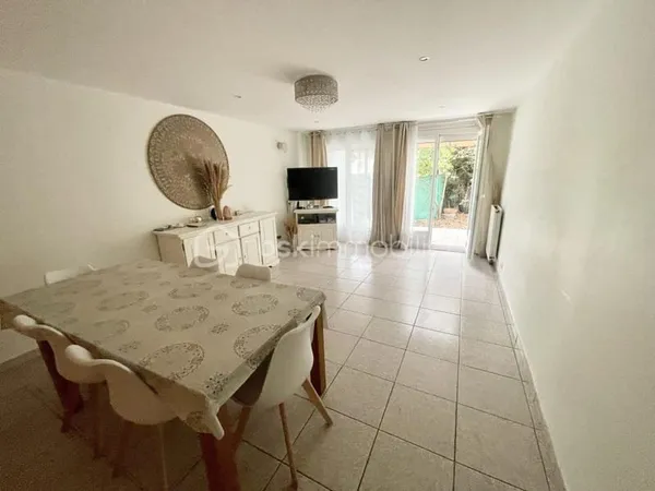MAISON FAMILIALE 5 CHAMBRES