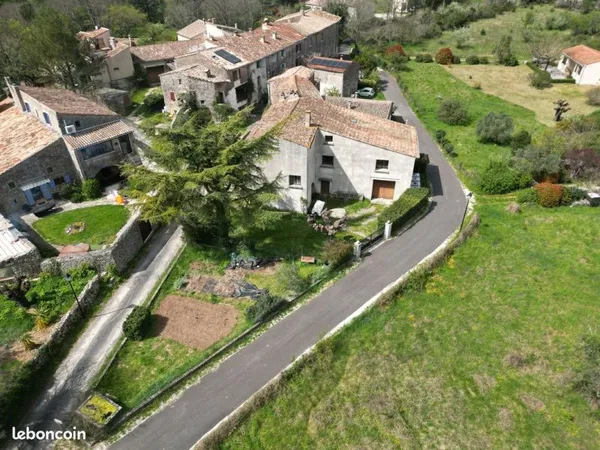 Maison 10 pièces 126 m²