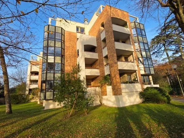 Appartement 4 pièces 92 m2 Bordeaux Caudéran Stéhélin