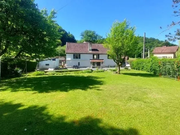 Maison 8 pièces 132 m²