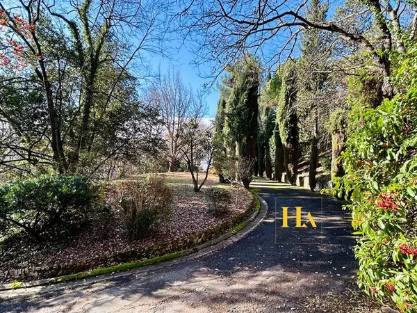 Villa d'architecte avec parc Montélimar secteur GERY