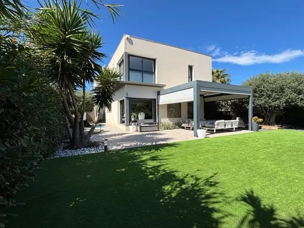 Vente villa contemporaine 4 Pièce(s)