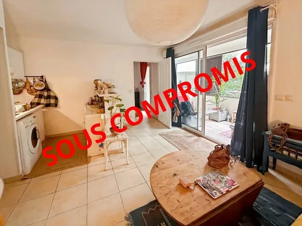 RONDELET - Investissement - 34m²+ terrasse et box