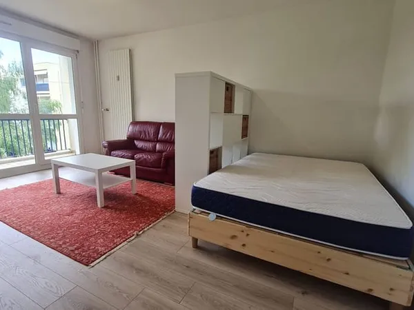 Studio 1 pièce 27 m²